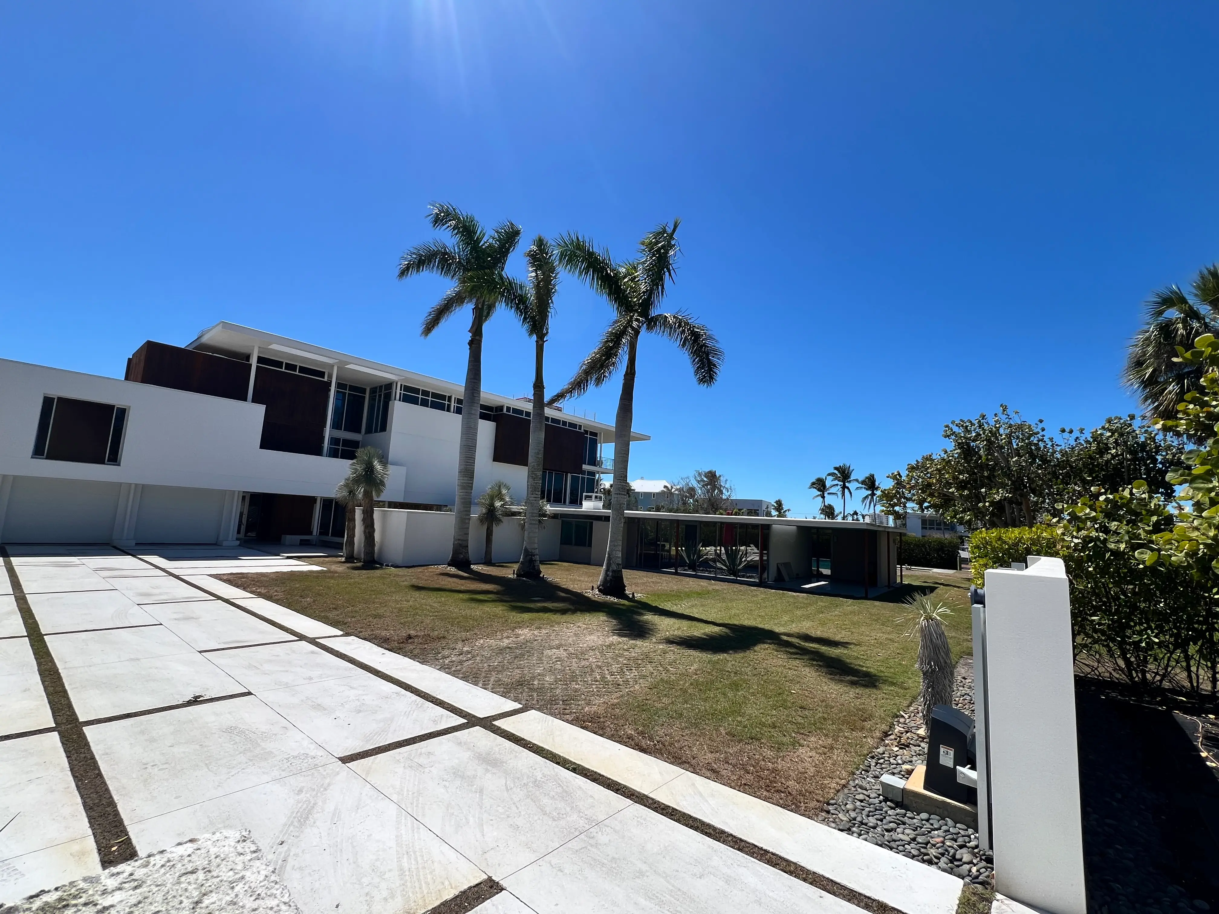 Revere Quality House by John Lambie Paul Rudolph and Ralph Twitchell